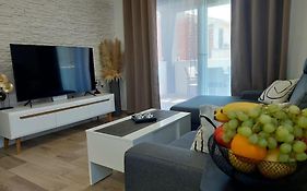 Valux Apartman